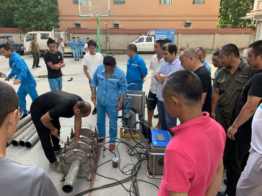 培訓(xùn)照片IMG_1793_副本.jpg 培訓(xùn)照片IMG_1793_副本.jpg